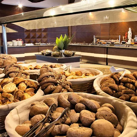 Resort Omer Kusadasi