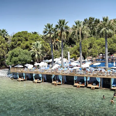 Üdülőközpont Omer Kusadası